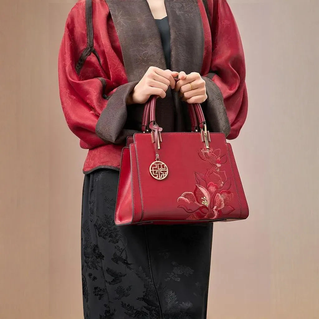 Tianxu Heritage-Inspired Chinese Style Floral Embroidered Leather Handbag – Elegant Shoulder & Crossbody Bag for Women